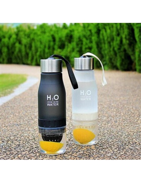 H2O Infuser ™ - Water Juice Bottle.